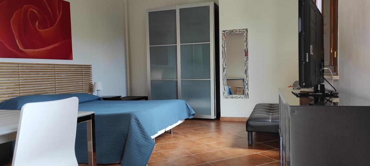 Villa Smeraldo Roma Infernetto Exteriör bild