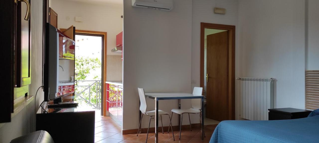 Villa Smeraldo Roma Infernetto Exteriör bild